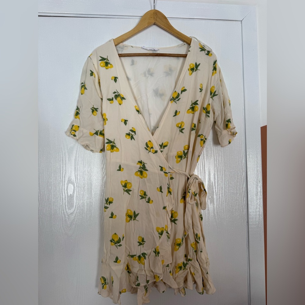 Elodie Lemon Pattern Wrap Dress Size XL